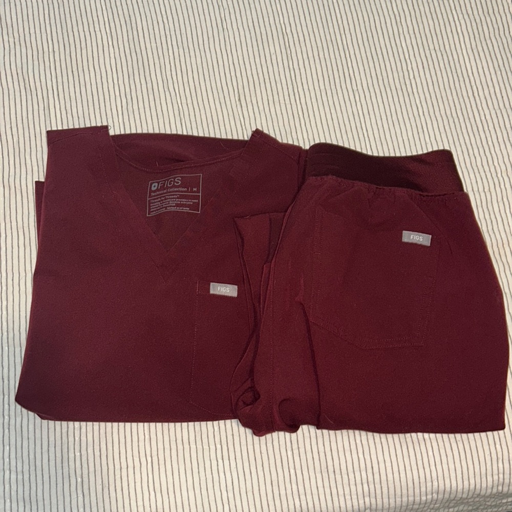Figs scrub set